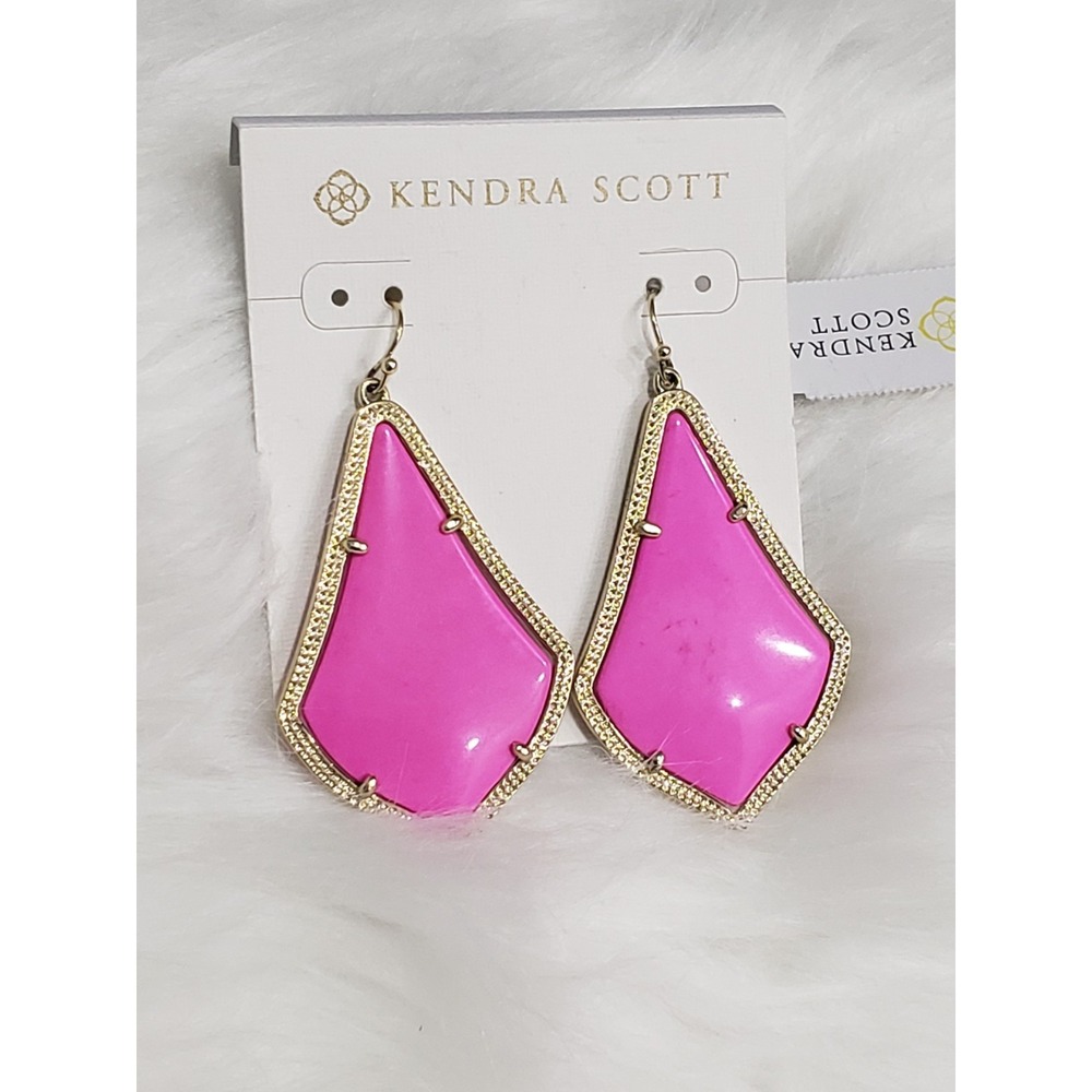 Kendra Scott Gold Alexandria Earrings Neon Pink Magnesite 4217709407 NEW